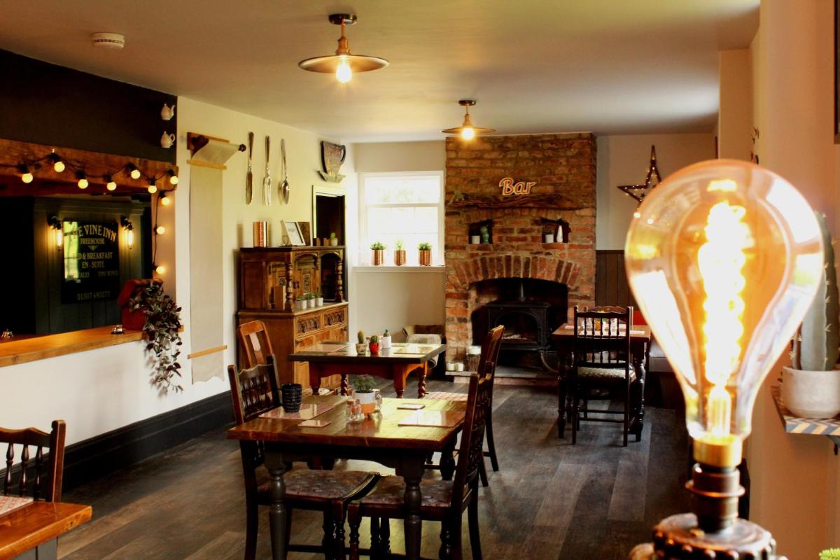 The Vine B & B - Housity