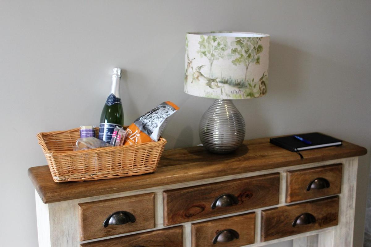Keld Barn, Low Ploughlands Holiday Lets - Housity