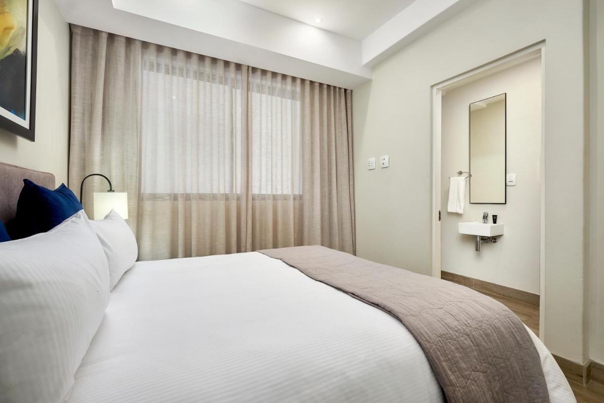 The Regency Apartment Hotel Menlyn - Housity