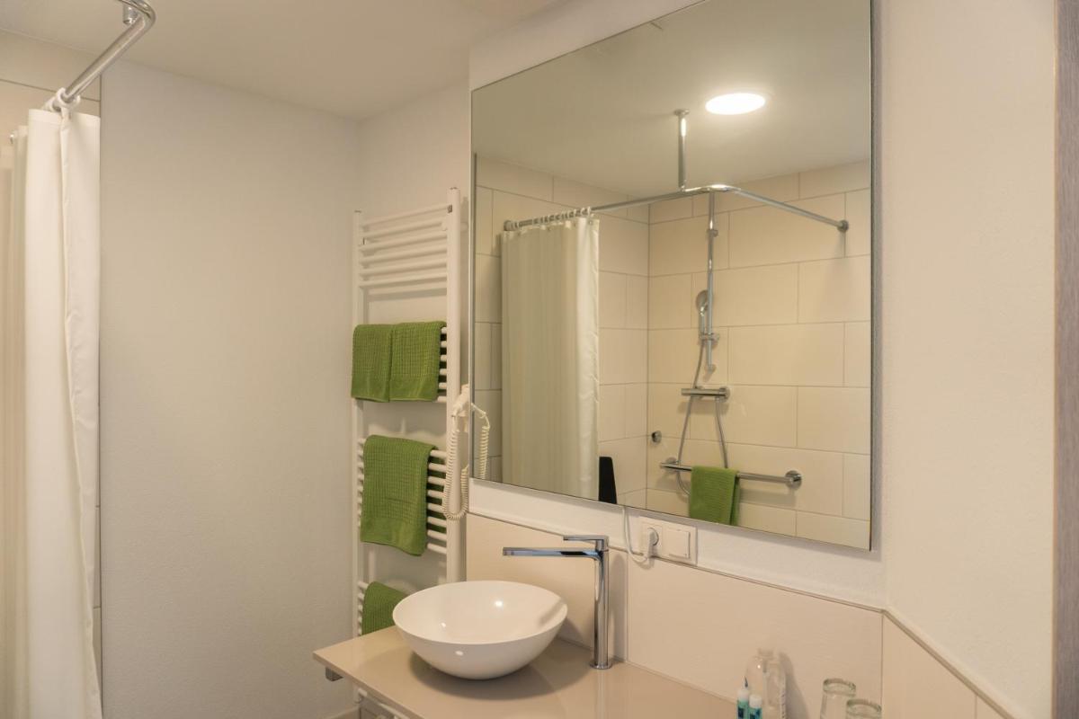 Pension Haas-Hotel am Turm - Housity