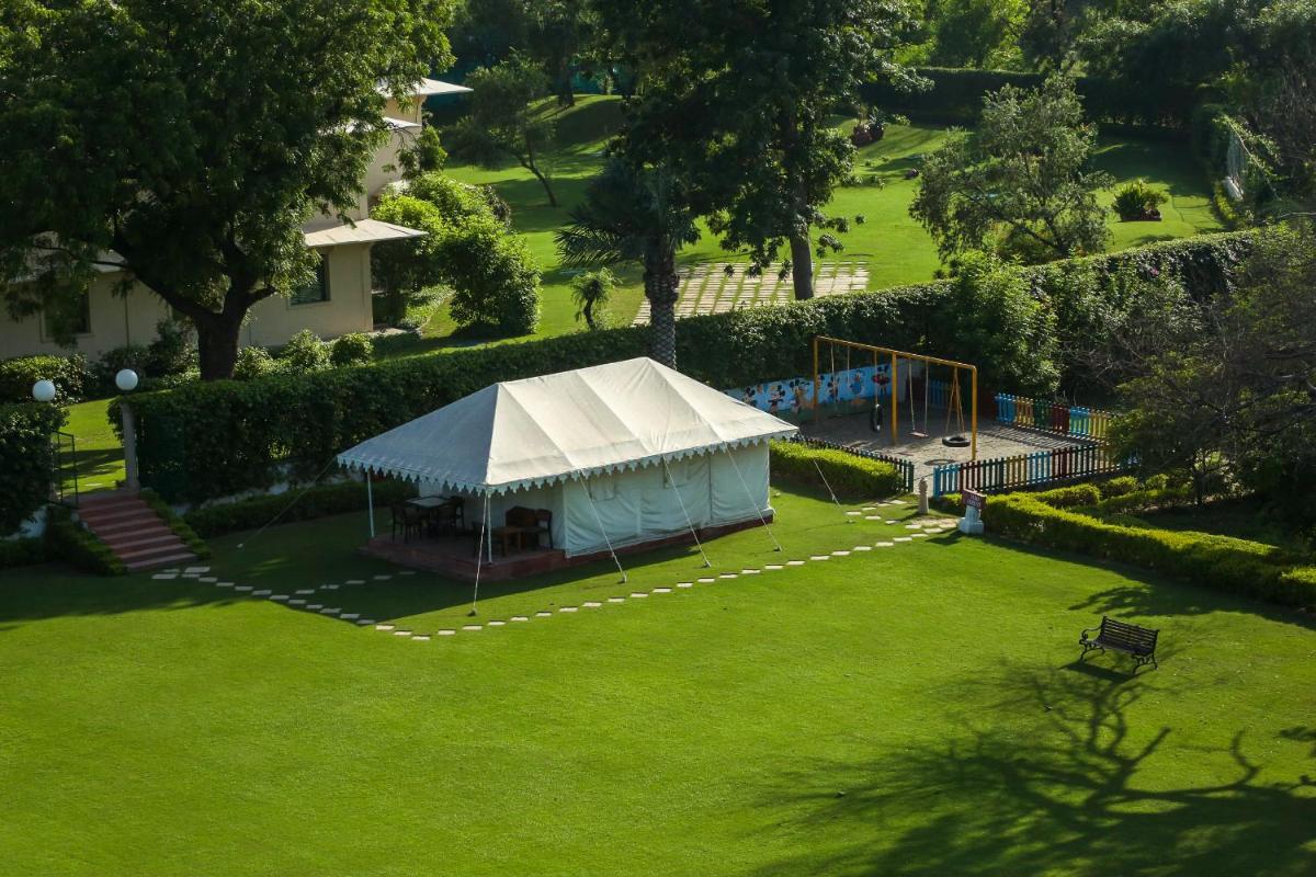 an overhead view of a tent in a park at Trident Agra in Agra