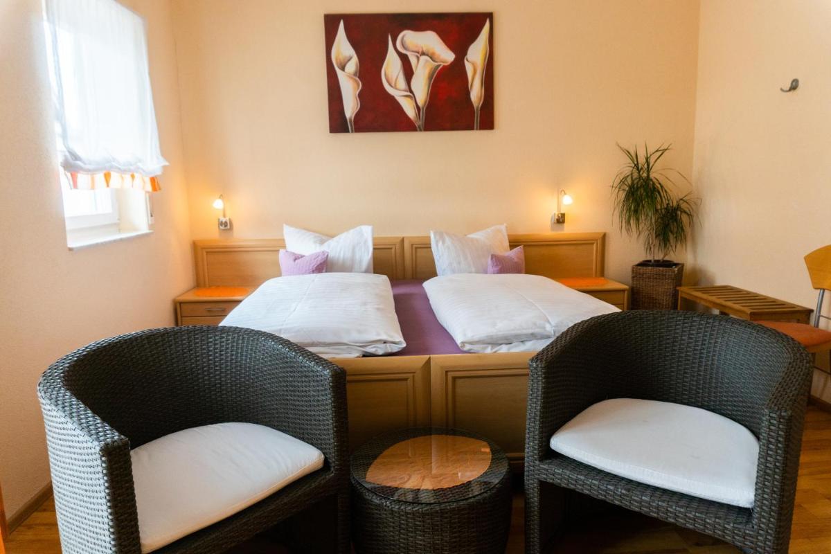 Pension Haas-Hotel am Turm - Housity