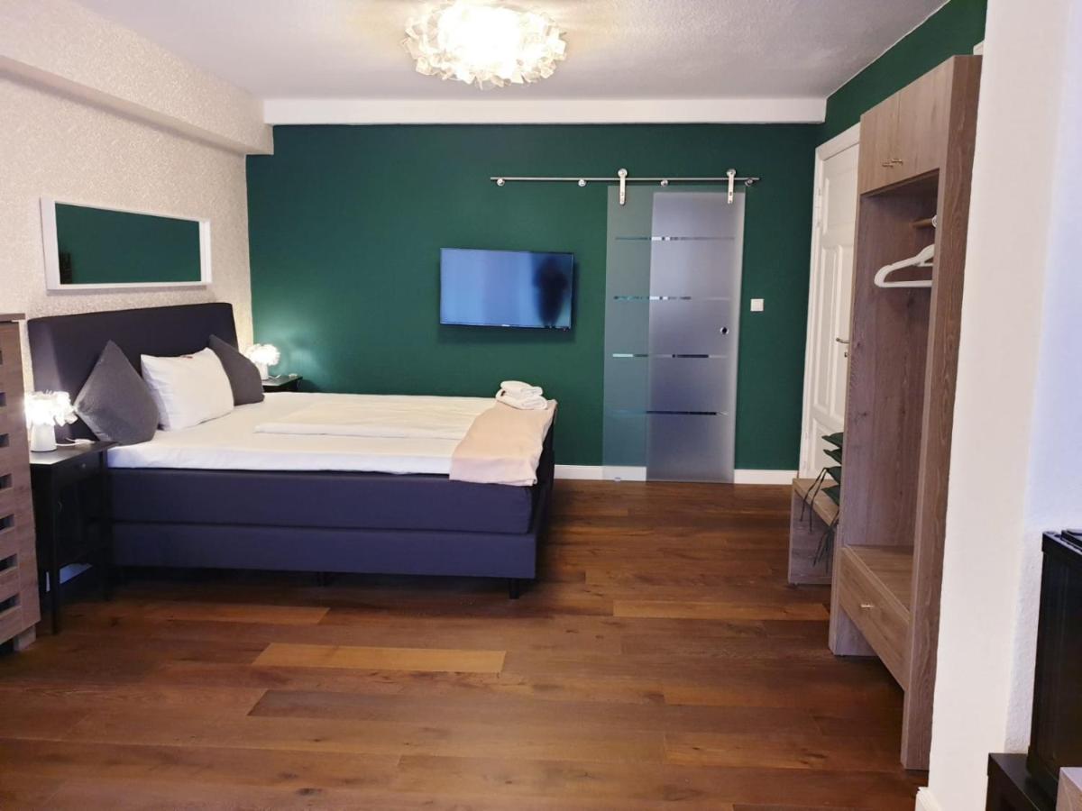 Suitetrails - Monopol Boutique Hotel