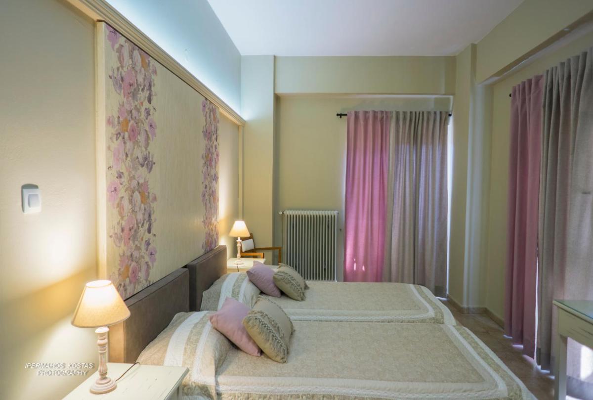 Ostria - Housity