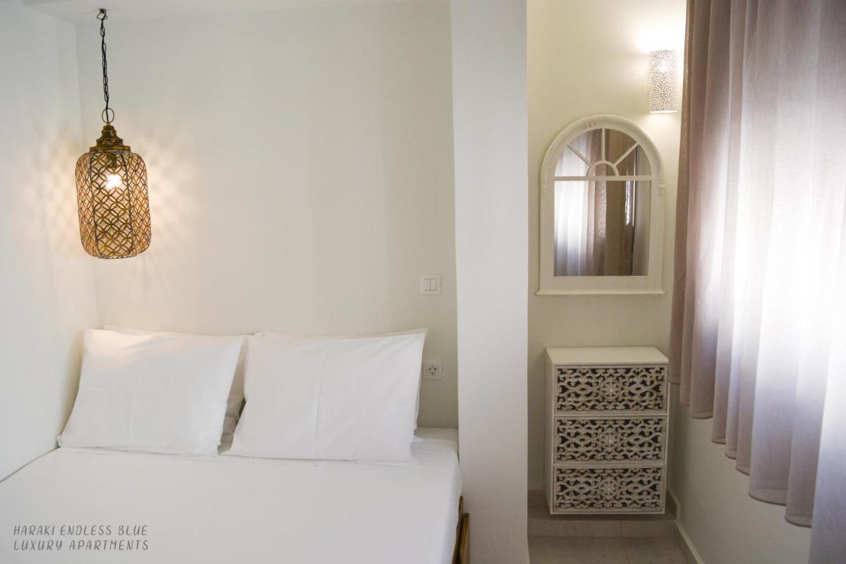 Haraki Endless Blue Luxury Apartments - Housity