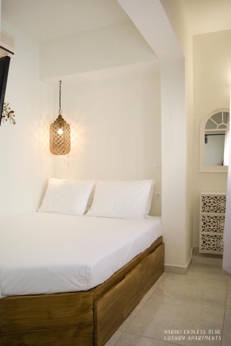Haraki Endless Blue Luxury Apartments - Housity