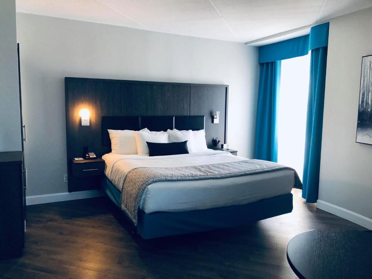 Best Western Laval-Montreal & Conference Centre - Housity