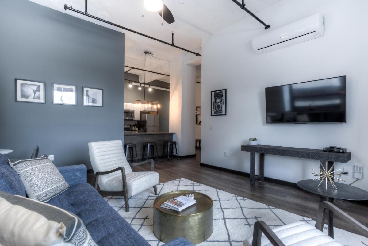 Mint House Detroit - Times Square - Housity