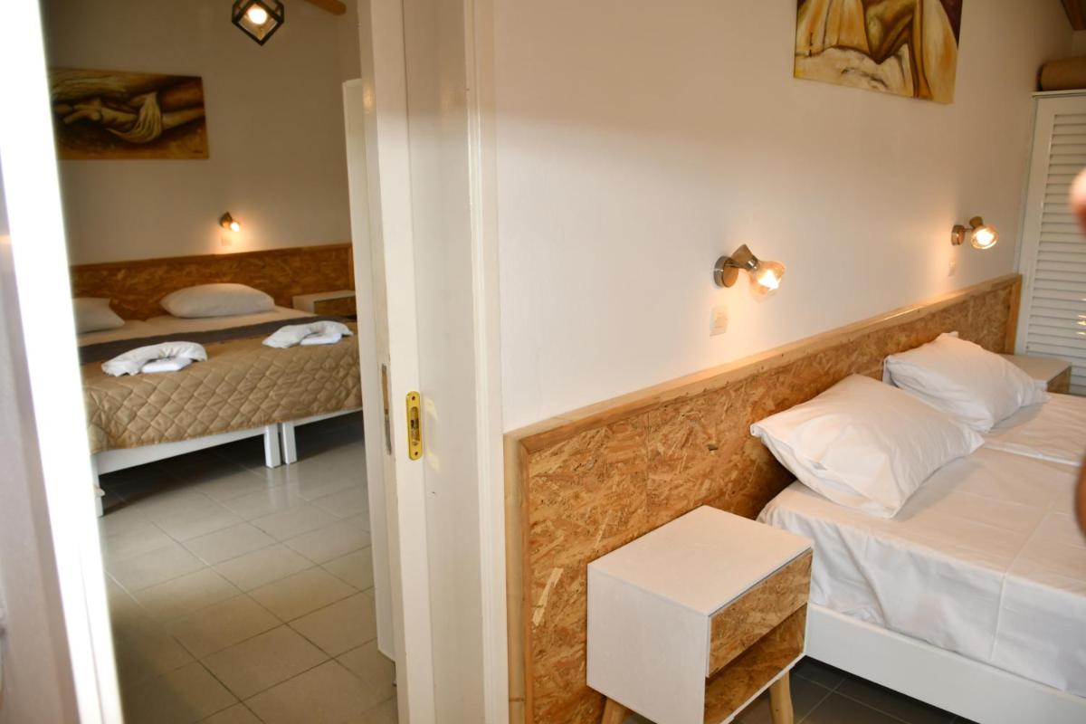Cavos Beach House - Housity