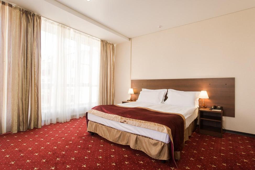 Davidov Hotel - Housity
