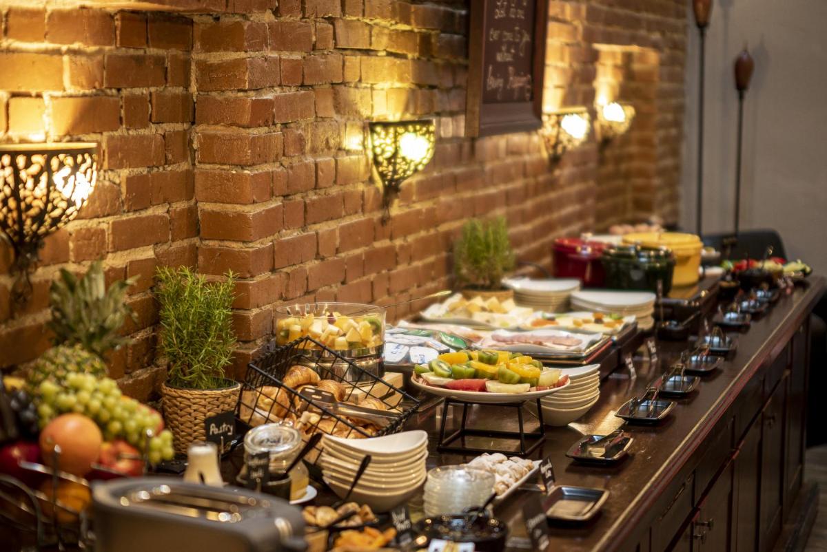 MOXA Bucharest Boutique Hotel - Housity
