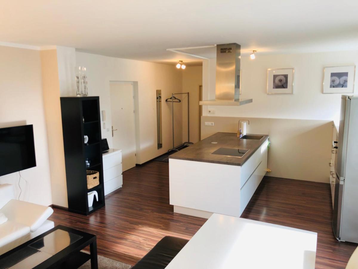 25h GARDEN Apartment PLUS private Beach - Housity