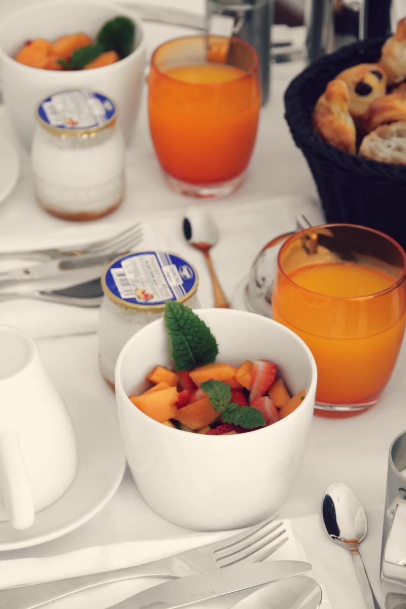 Nourriture dans l'hôtel ou à proximité