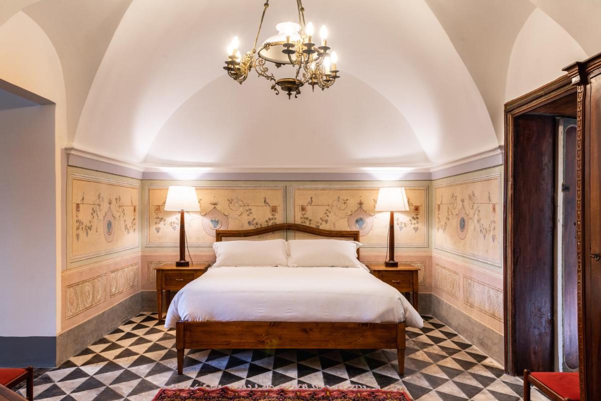 Baroni Giampiccolo Suite - Housity