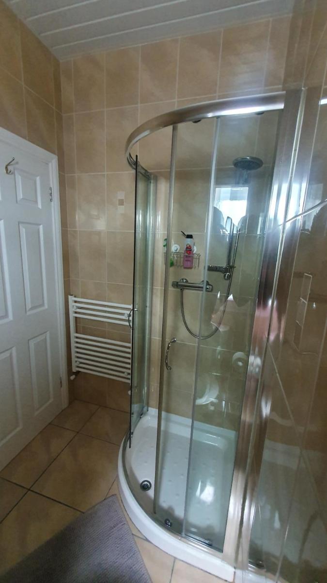 Rose Park House - Housity