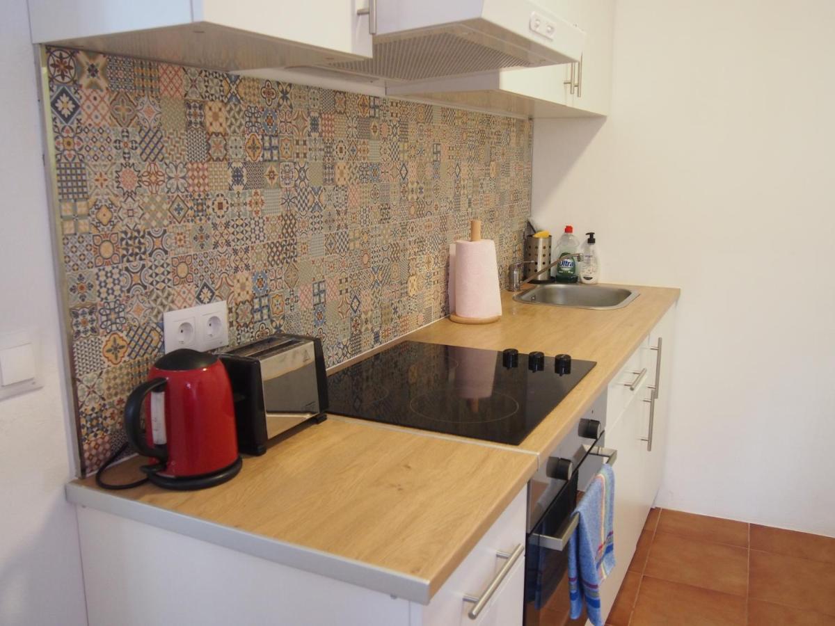 Casa Valientes A - Free private parking, WiFi & AC - Housity