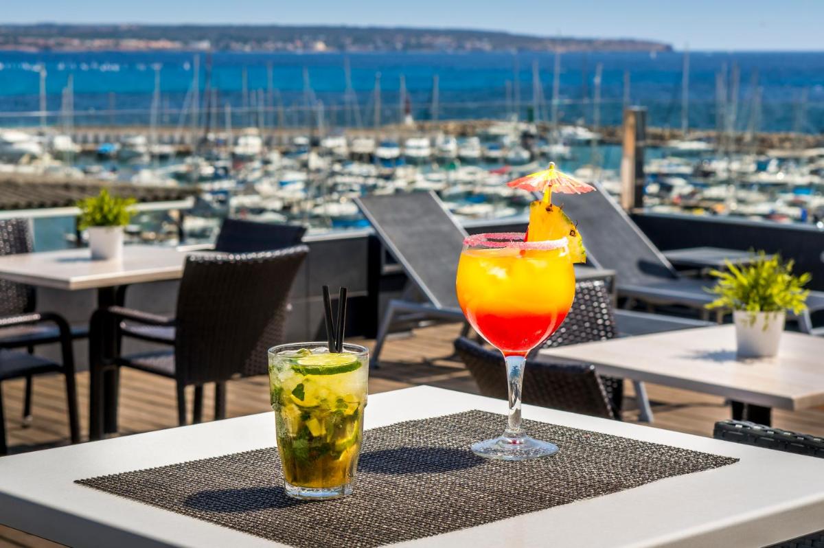 Bebidas en Nautic Hotel & Spa