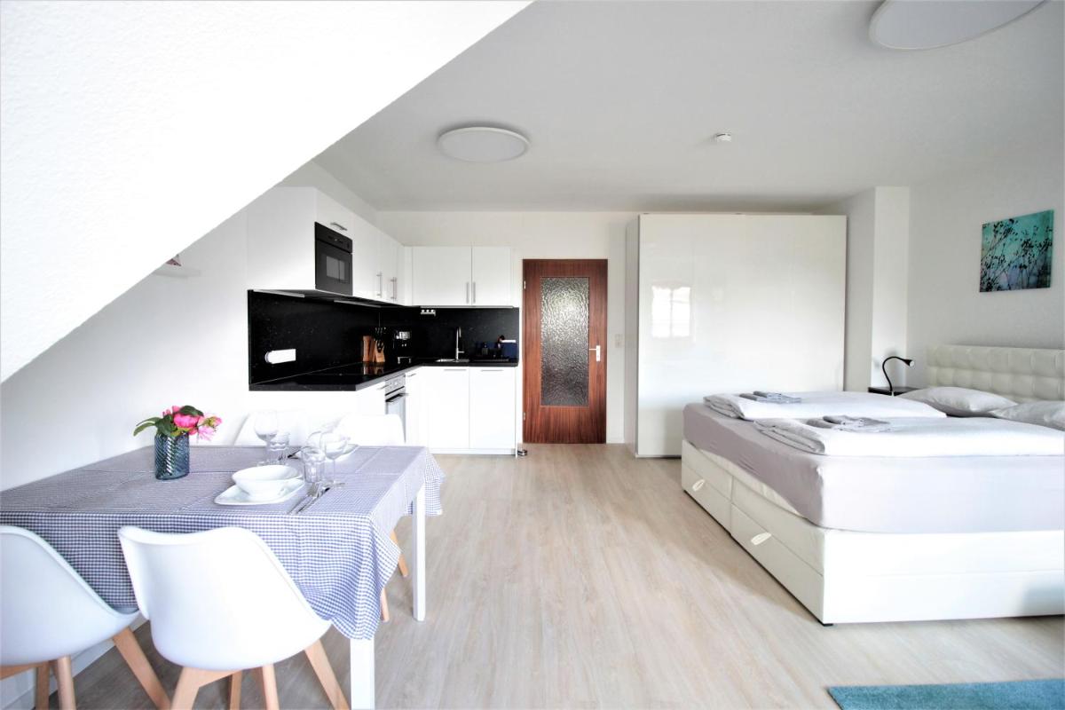 City Apartment - Old Main Bridge, own garage parking space - Housity