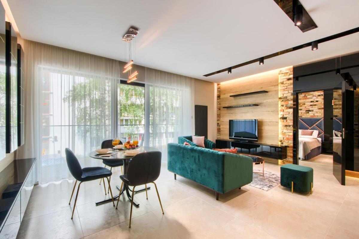 Suitetrails - ZLOTA Luxury Apartments