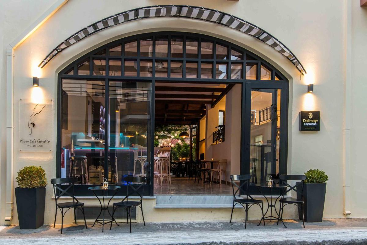 Polydoros Hotel Apartments - Housity