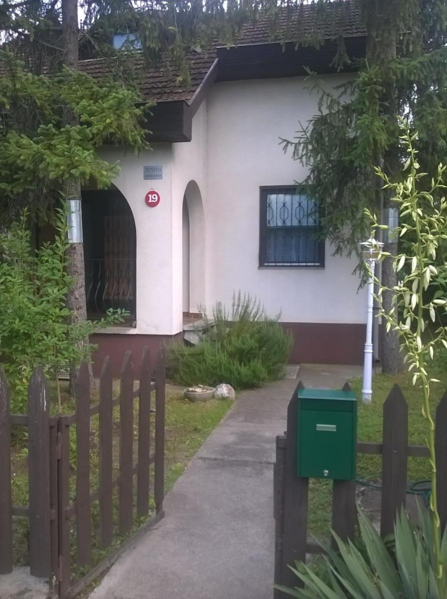 ZENITH APARTMAN - Housity