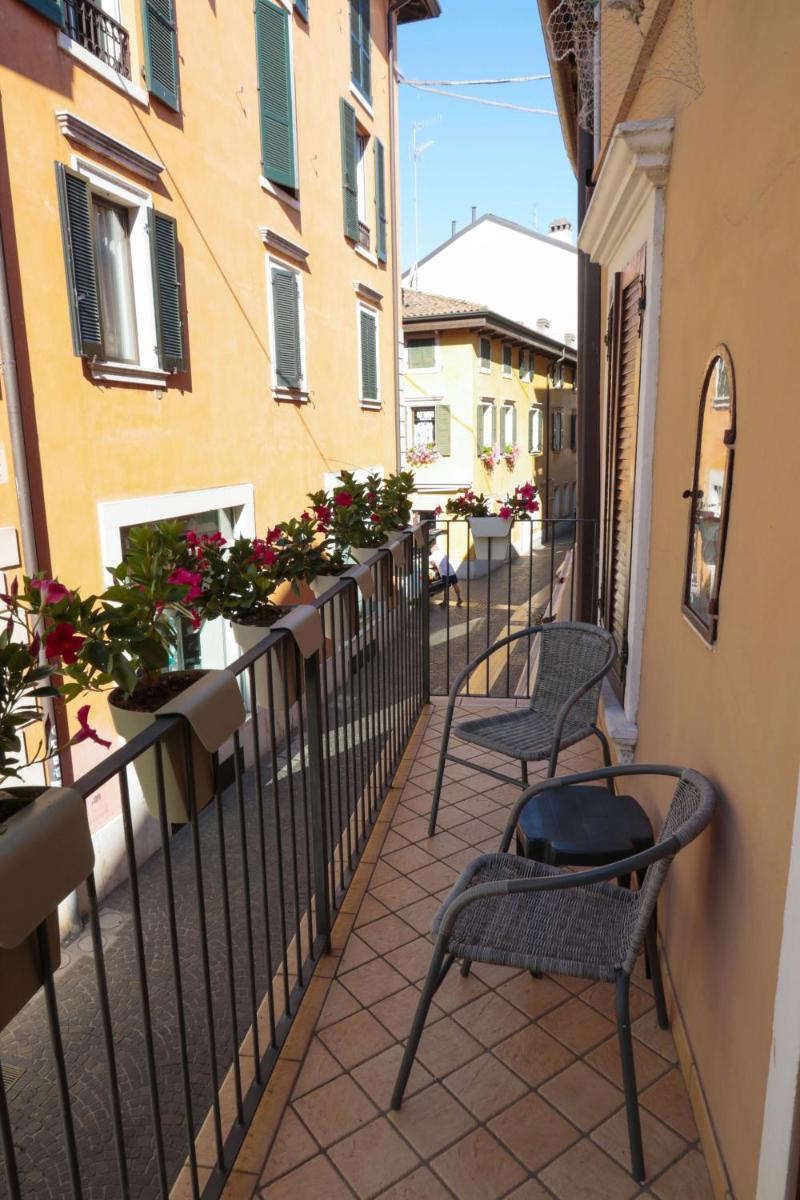 Le Finestre sul Borgo Rooms - Housity