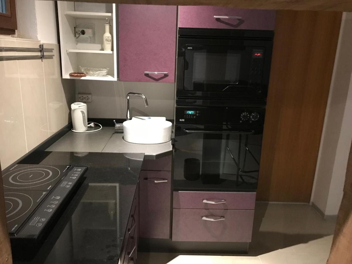 Souterrain Ferienwohnung - Hizvo