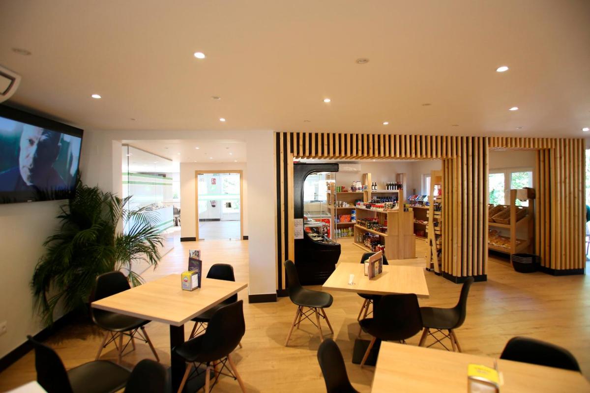 Bungalows y Mobil Homes Camping Regio - Housity