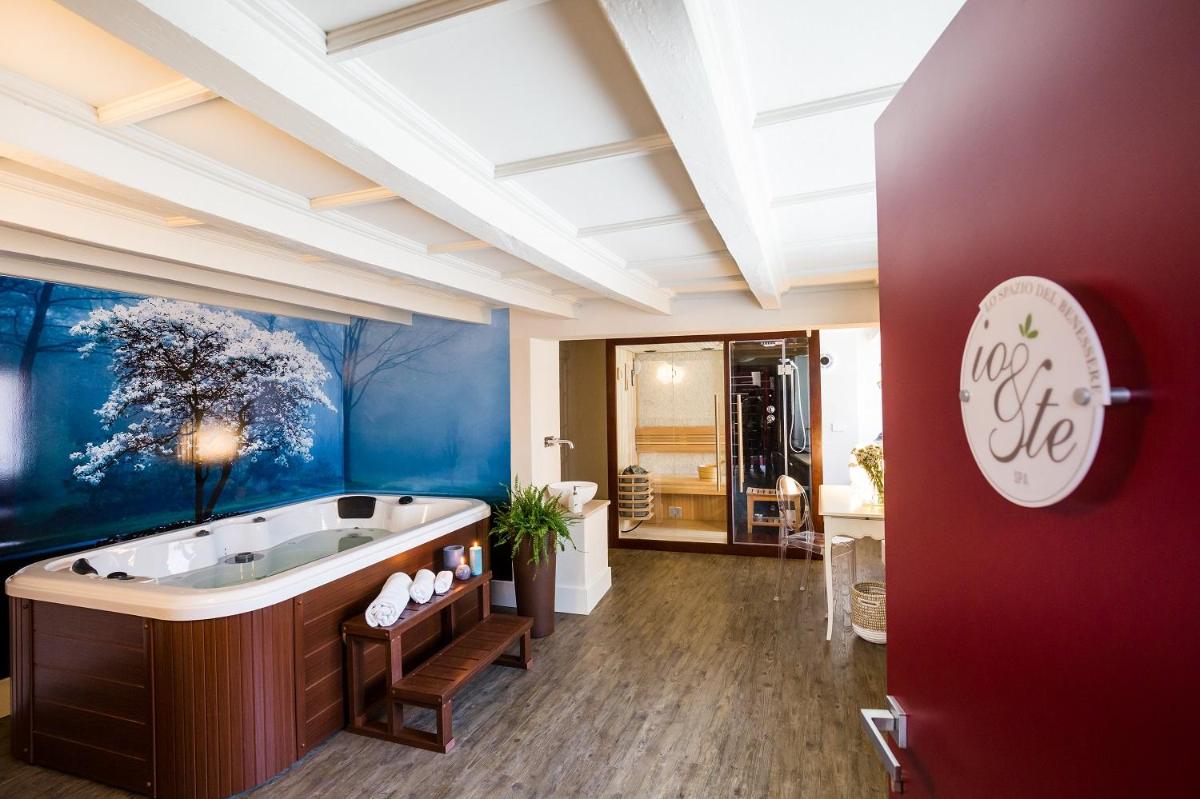 Io&te spazio benessere - Housity