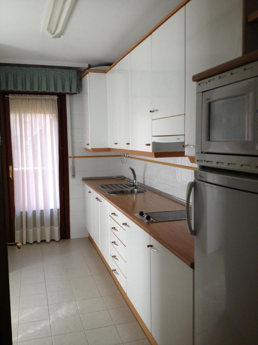Apartamentos Turisticos Puerta de León - Hizvo