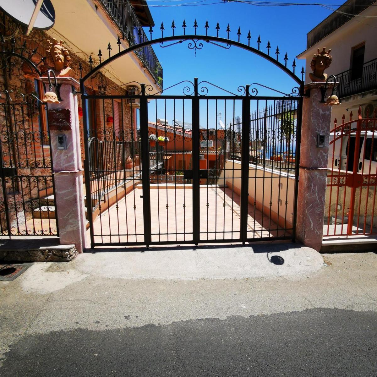 Apartment Marifra Garden - Housity