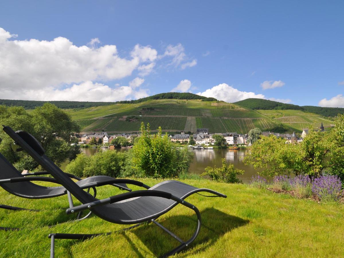 Ferienwohnung Moselufer Zell - Housity