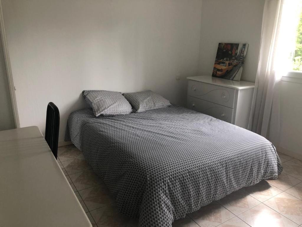 Villa plein pied rez-de-chaussée+1 avec dépendance - Housity