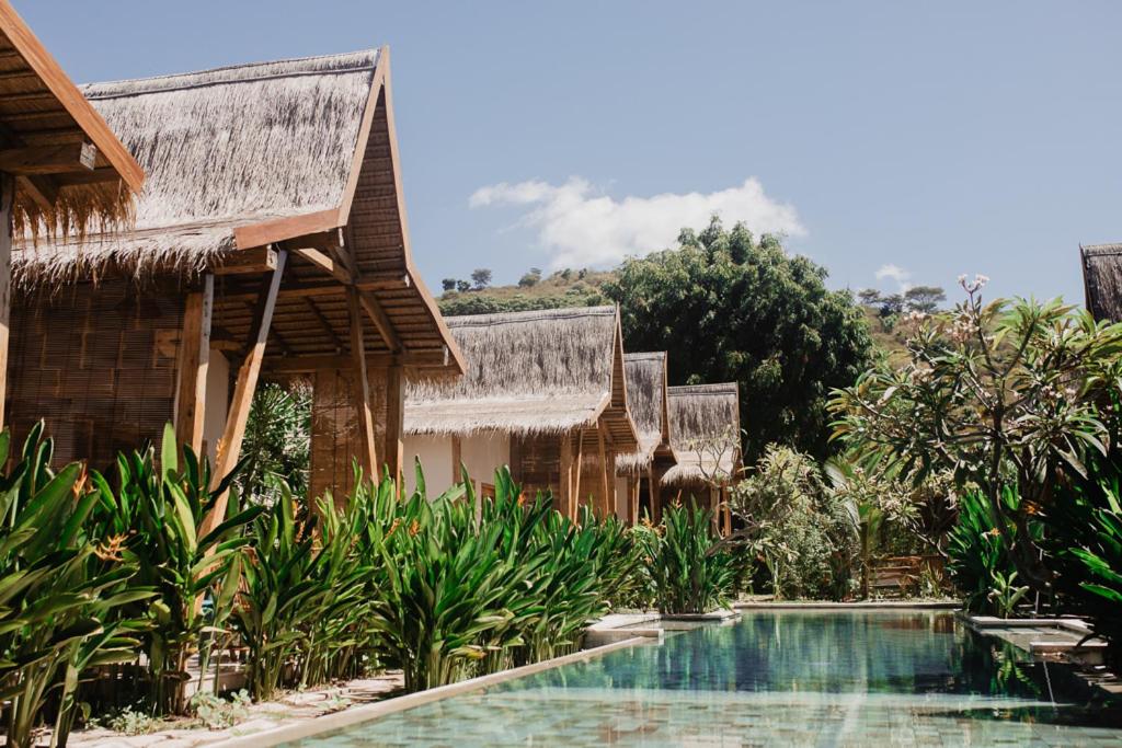 Kalyssa Beach Bungalows - Housity