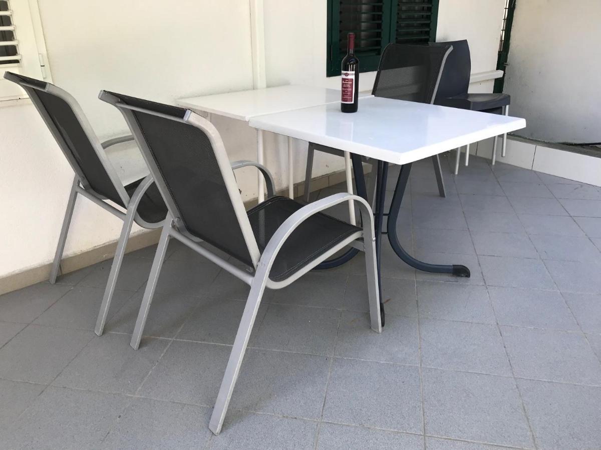 Apartment house Berry - Housity