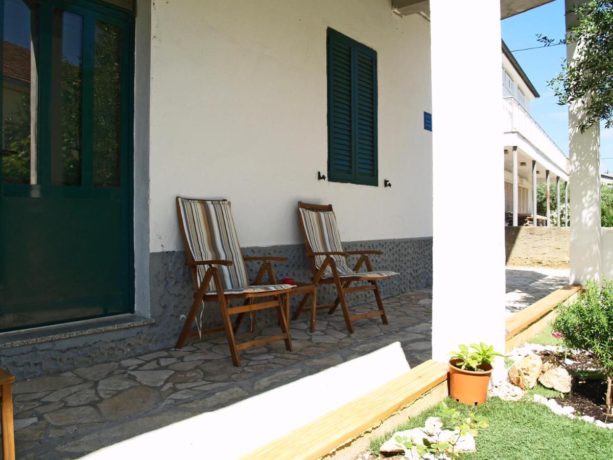 Apartment Lolov - Housity