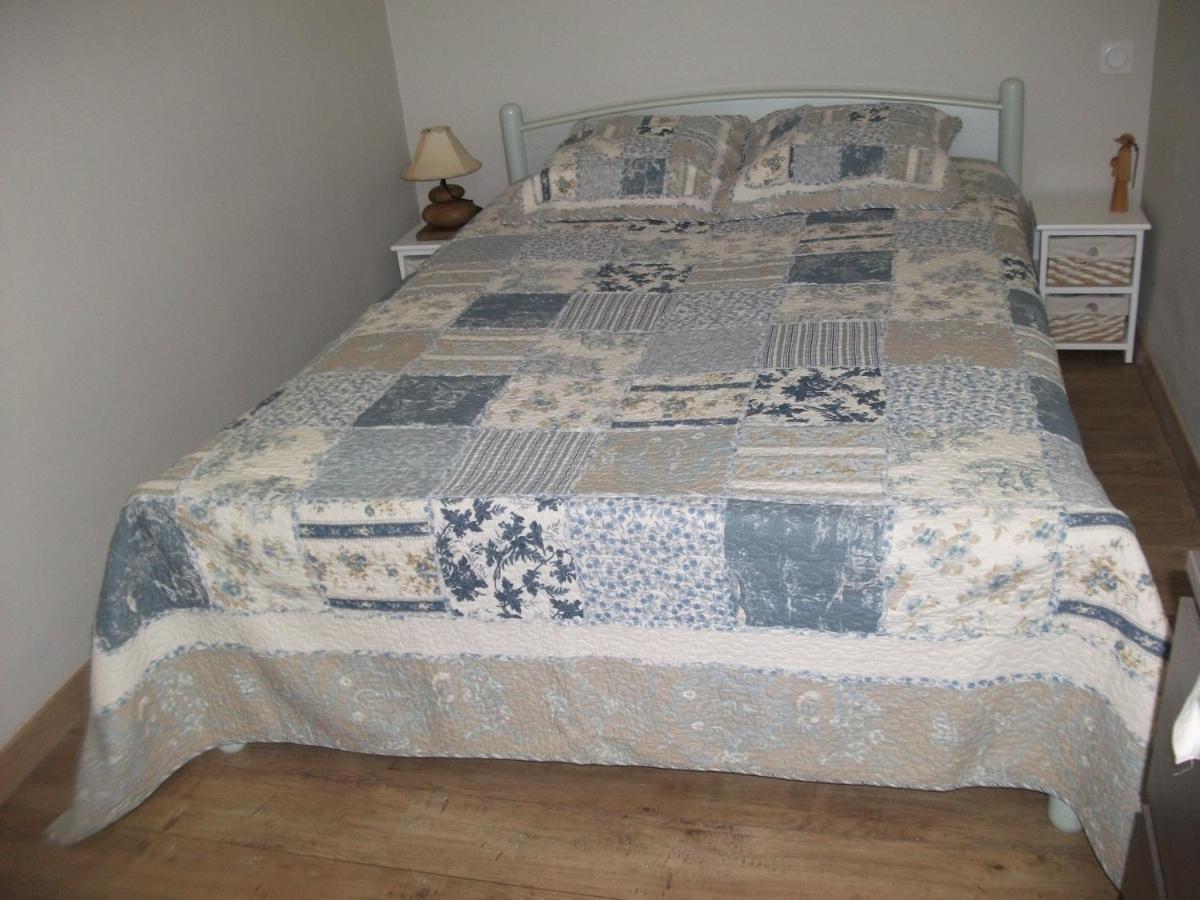 ST REMY DE PROVENCE PROCHE CENTRE VILLE - Parking privé - Housity