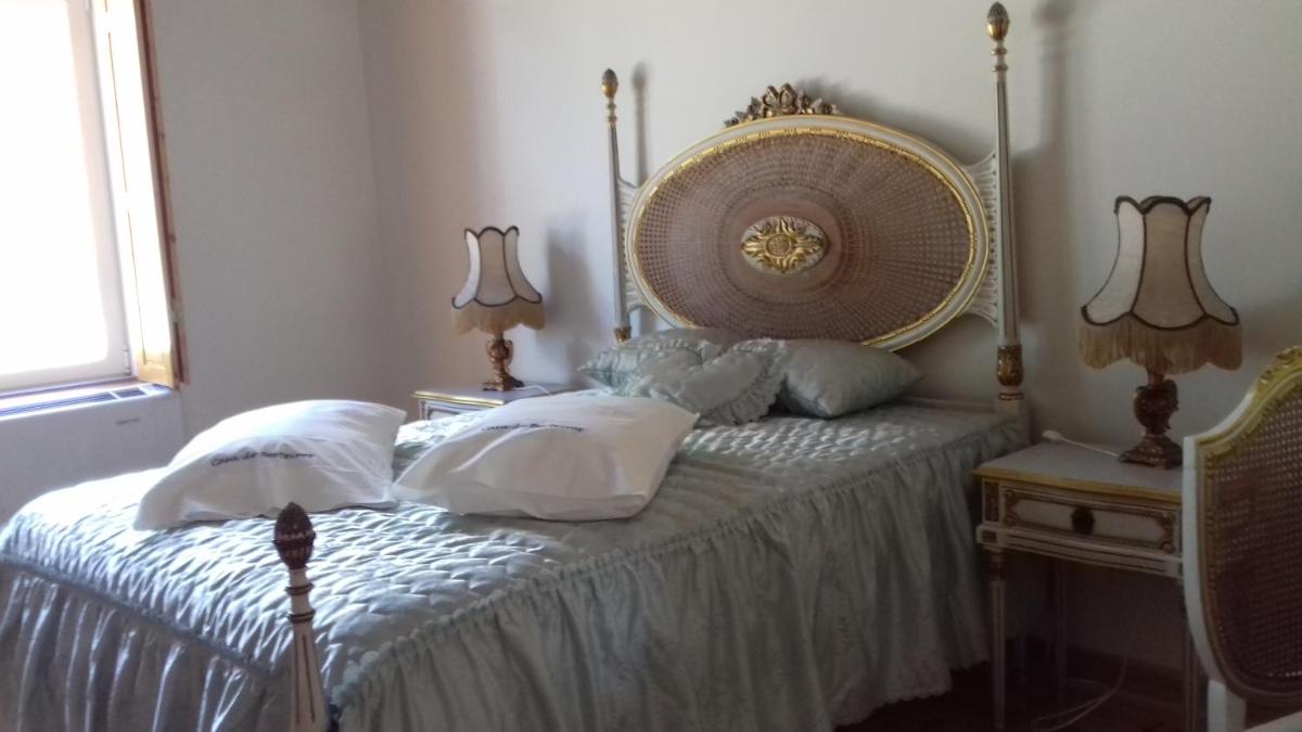 Casa De Besteiros - Housity