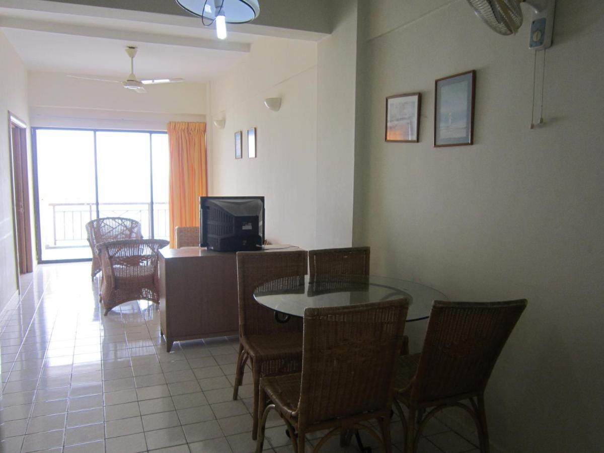 Paradise Lagoon Apartment - Housity
