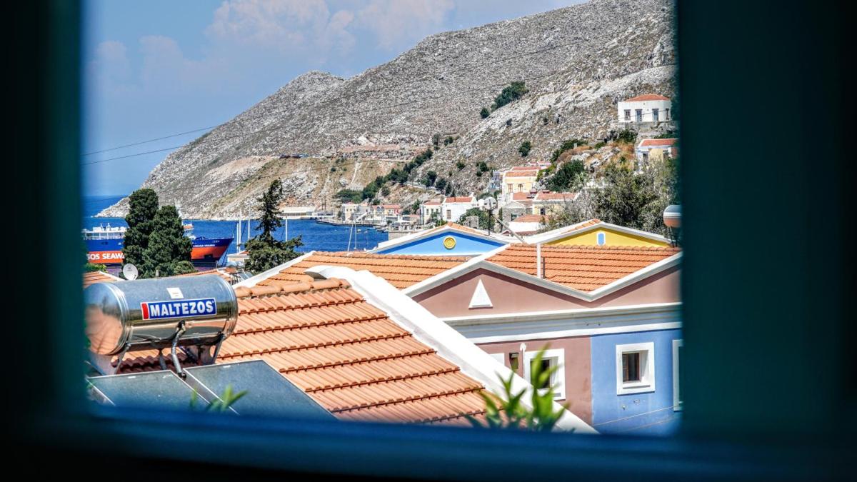 Symi Fos House - Housity