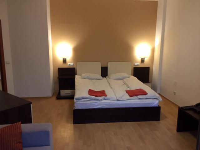 VIVA Flora apartment 607A - Housity