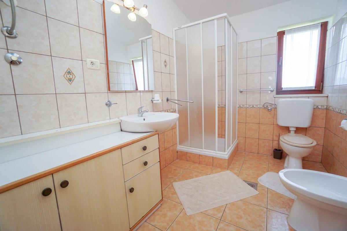 Apartment Sandra - Housity