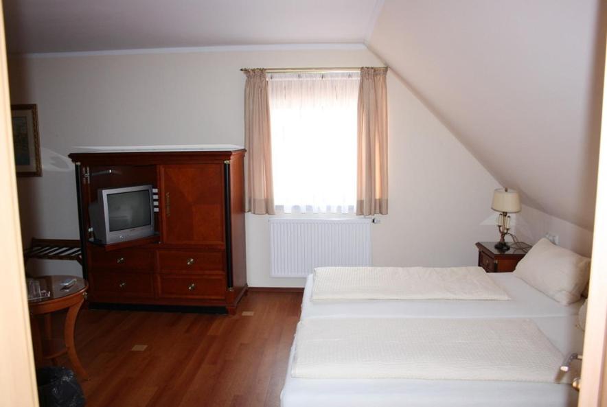 Landgasthof Haagen - Housity