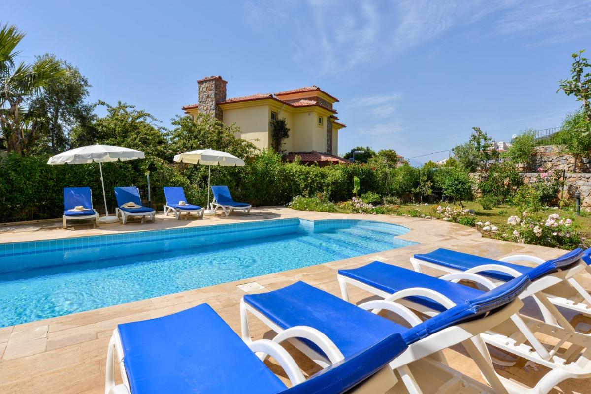 Kilic- 5 Bedroom Holiday Villa in Hisaronu - Housity