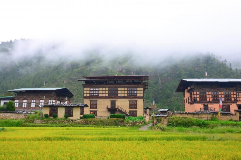 The Village Lodge Paro - Housity