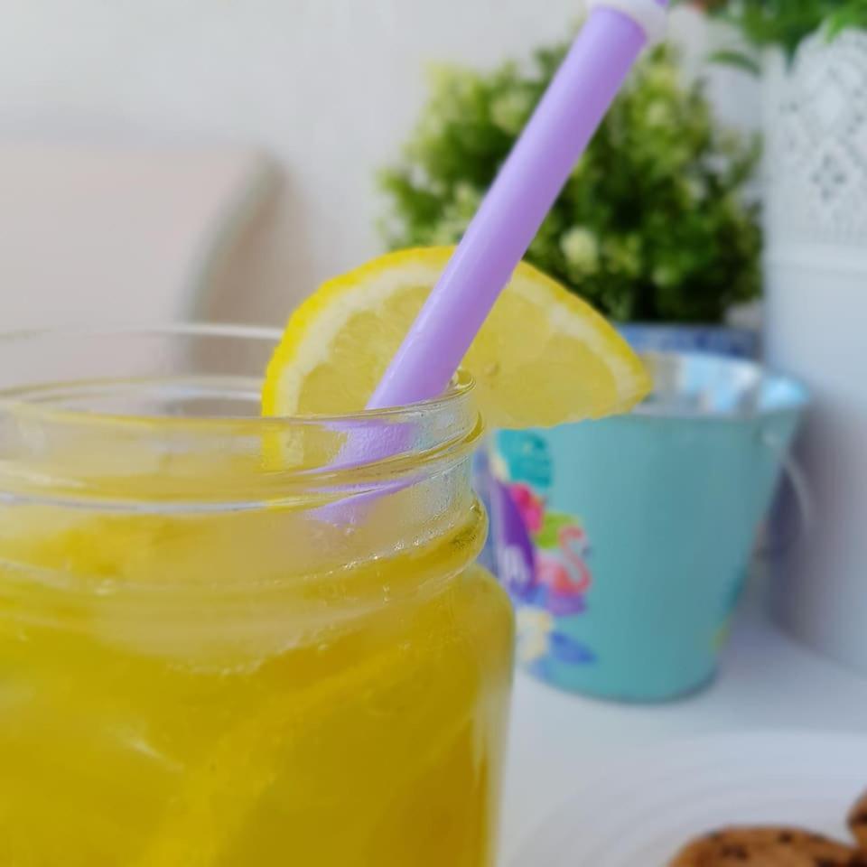 New cosy 1BR ap, 3 min walk to Eros beach Navodari - Housity