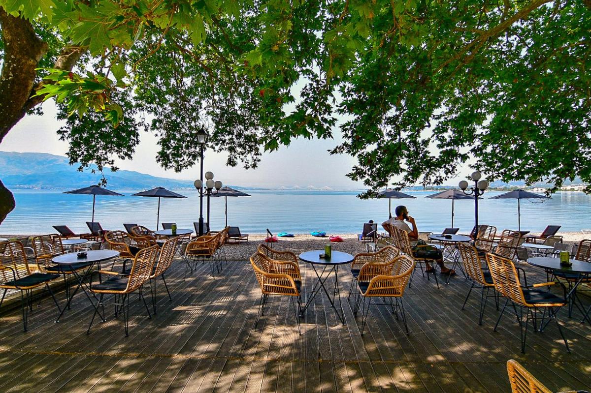 Suitetrails - LEPANTO BEACH HOTEL