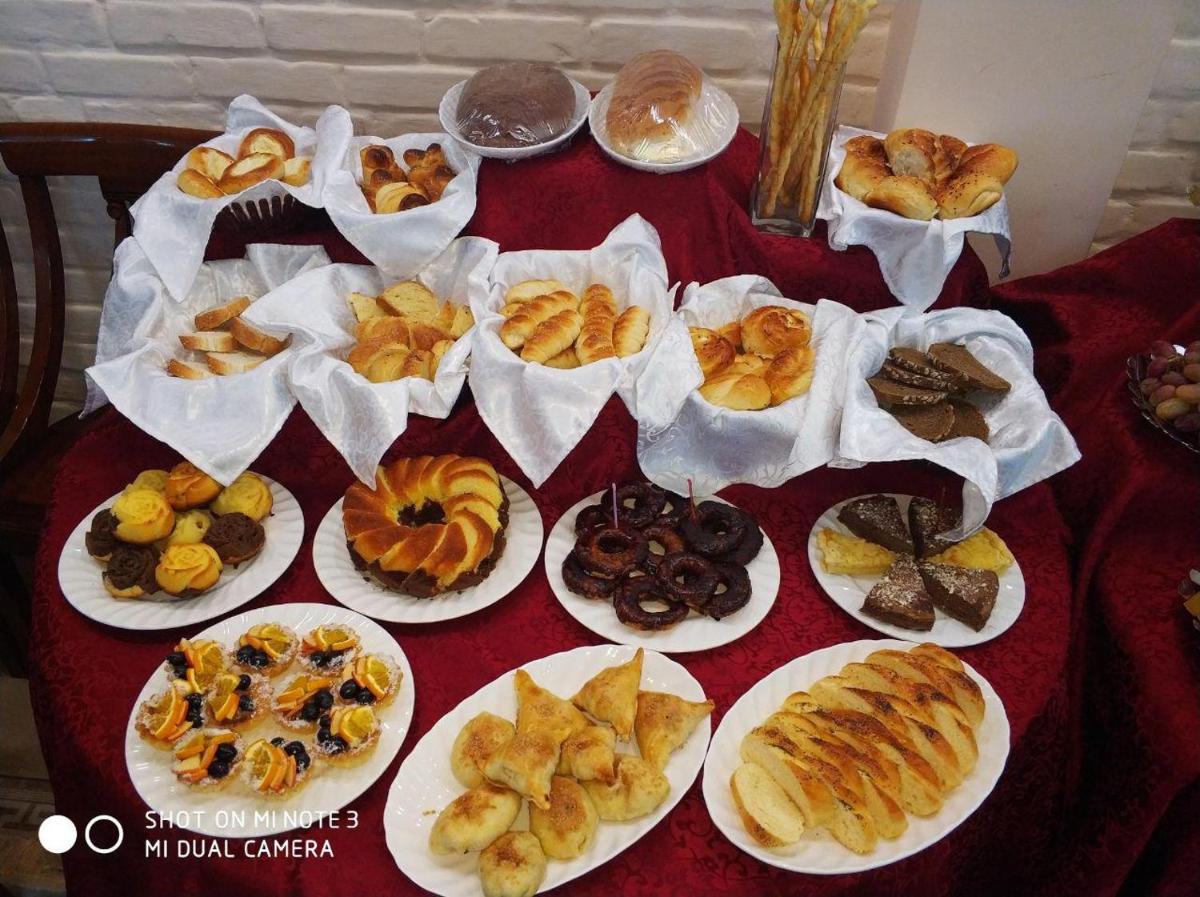 Hotel BEK - Housity