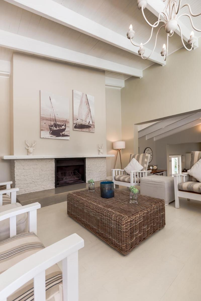 13 Sanganer Avenue, Plettenberg Bay Holiday Home - Housity