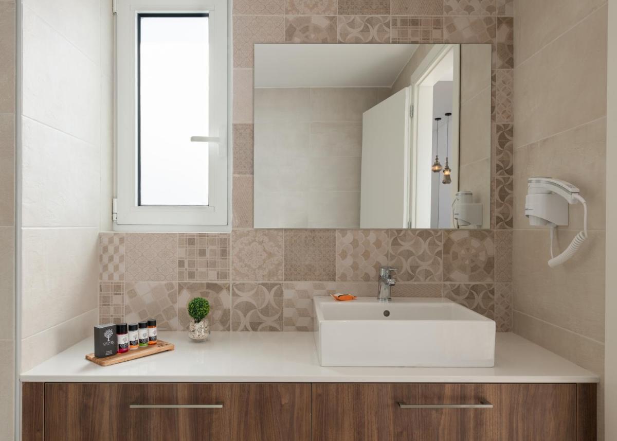 Nama Retreat - Housity